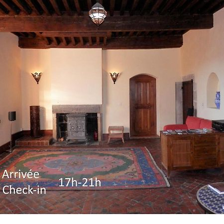 Chambres d'hôtes La Prévôté - Ancien couvent contre la Cathédrale Le Puy-en-Velay Extérieur photo