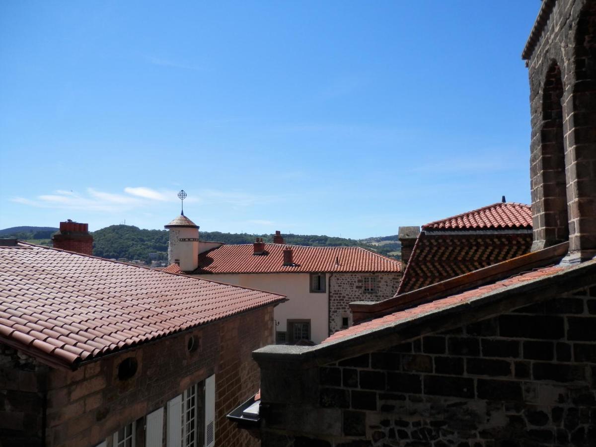Chambres d'hôtes La Prévôté - Ancien couvent contre la Cathédrale Le Puy-en-Velay Extérieur photo
