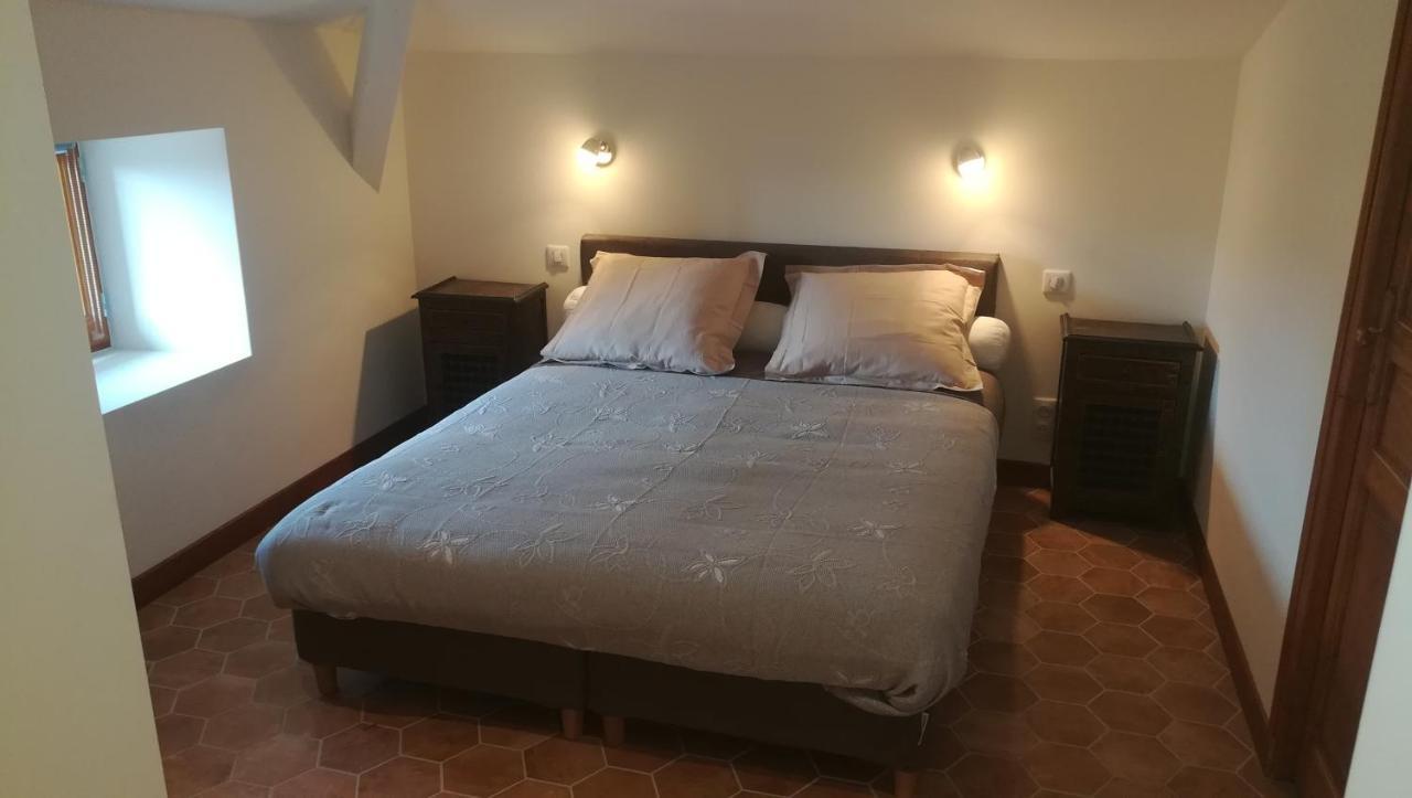 Chambres d'hôtes La Prévôté - Ancien couvent contre la Cathédrale Le Puy-en-Velay Extérieur photo